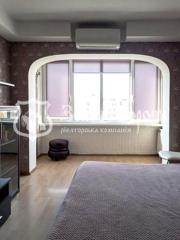 Юрія Шумського вул., 8-А