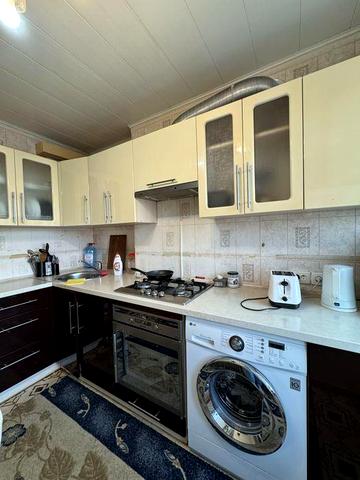 Продам 3 кімнатну квартиру Набережна Сонячна