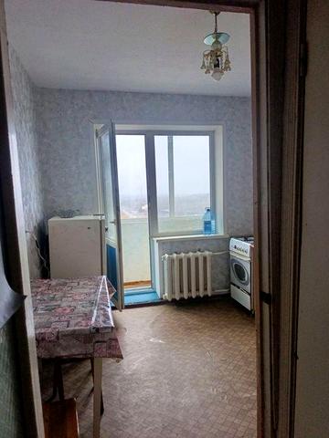 Здам 1к квартиру вул.Героїв Крут 10/10 від власника