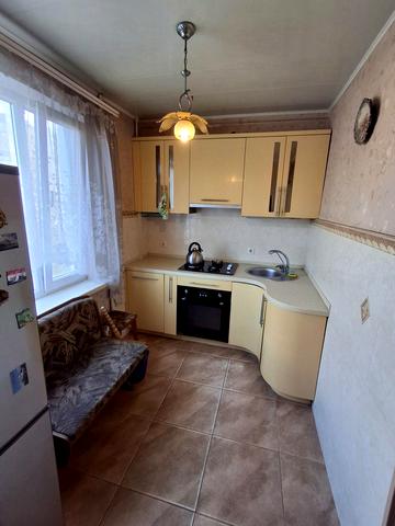 Святослава Ріхтера вул. (Щорса), 2