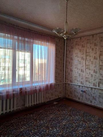 Продам 3х.ком.кв. с индивидуальным отоплением в центре Балаклеи