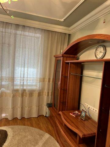 Оренда 1 кім. в центрі по вул.  Украінській ціна  350дол.