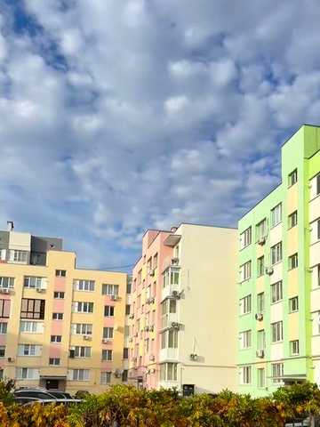 Продам 3 к/к  Архітектора Старова 4 к ( Северный)Північний ЖК Новий Північний
