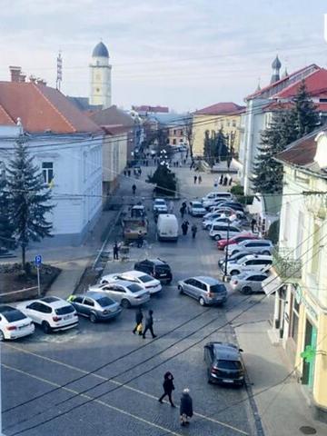 Ярослава Мудрого вул., 5