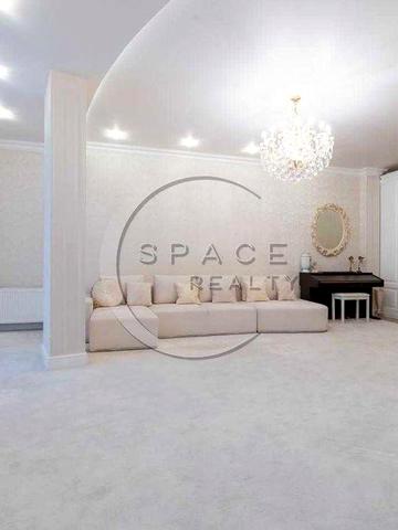 Оренда 3-к квартири ЖК Новопечерские Липки 130 м2 Верхогляда 18а