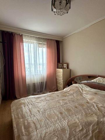 Продам 4-х комн. квартиру на Амосова СОБСТВЕННИК