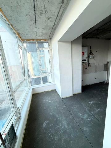 Миру вул., 100-А