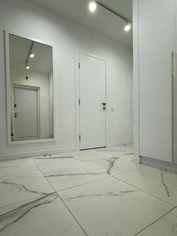 Від власника продається 2х кімнатна квартира 71кв жк веселка вулиця 15 ЖК Веселка