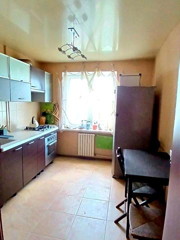 Сонячна Набережна вул. (Маршала Малиновського), 42