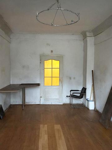 Метробудівська вул., 11