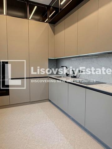 Гетьмана Павла Скоропадського вул. (Льва Толстого), 5