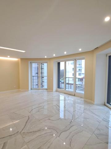 Вербицького вул., 16