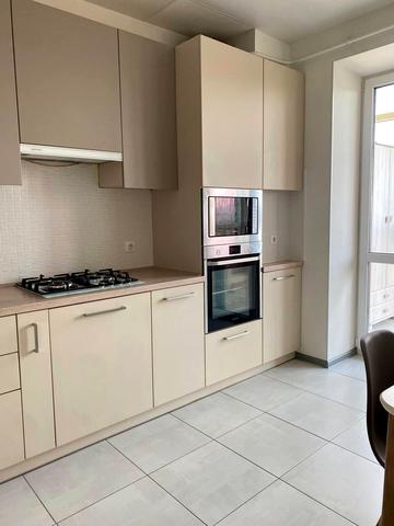 Українська вул., 83б