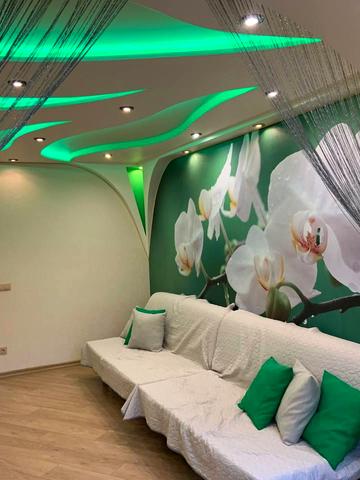 Антіна Манастирського вул. (), 1