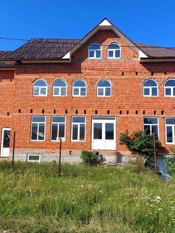 Будинок 2-пов. з мансардою, 400 м.кв., ділянка 8 сот., Новий Киселів