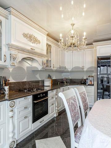 Боголюбова вул., 16