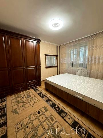 Грушевського, 164