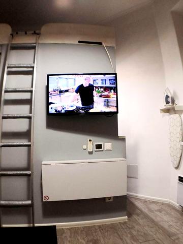 Павла Грабовського вул., 5