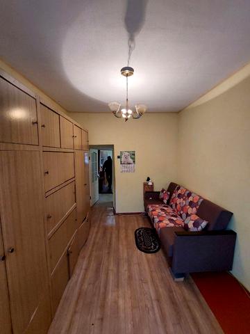 Привокзальна, 1