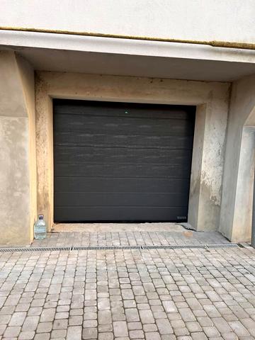 Ясна вул., 25