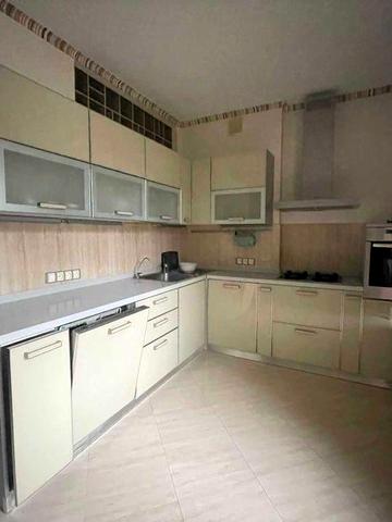 Здам в оренду трикімнатну квартиру, вул. Зарицьких