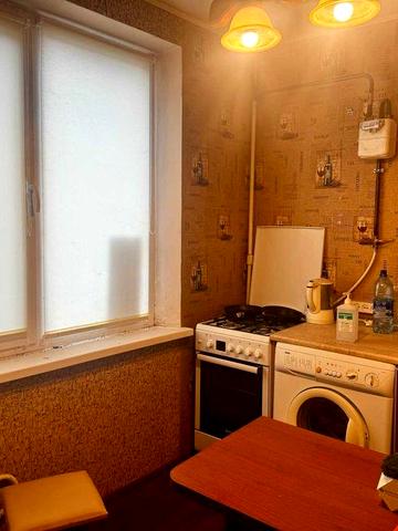 Продам  отличную 1 ком квартиру , Салтовка 602 м-р, метро Студенческая