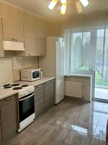 Оренда 2к квартири ЖК Кампус, Караваєві дачі