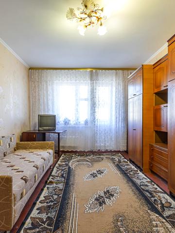 Ревуцького вул., 34