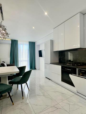 Львівська вул., 37