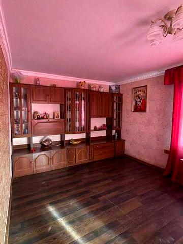 будинок біля Почаєва