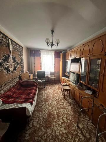 Максима Залізняка вул., 20/1