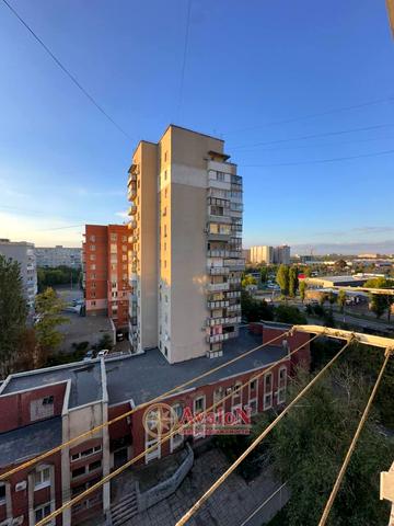 Добровольського проспект (Володимира Великого), 138, Пересипський район, Одеса, Одеська область 31000 USD