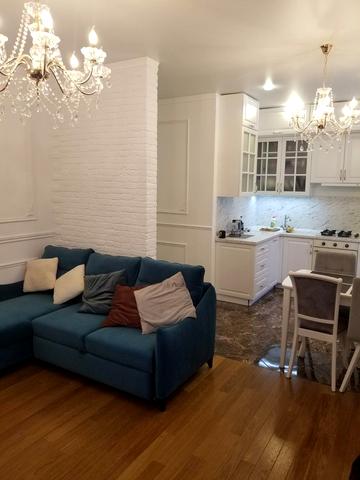 Костя Гордієнка пров., 10