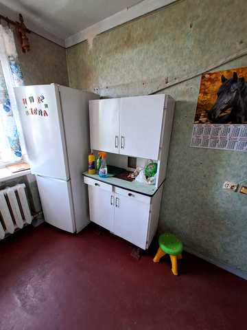 Магістральна вул., 76