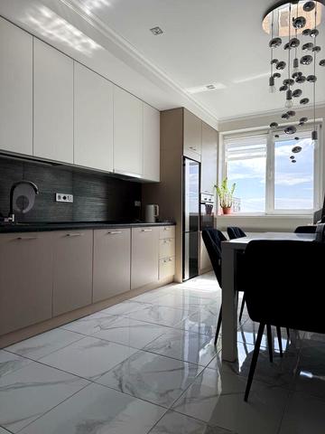 Миколи Карнаухова вул. (Мірющенка), 47-49