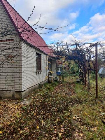 Продам дачу з газом,ділянкою 13 соток