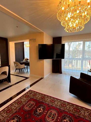 Терміново! Кухня 61 кв м + 4 кімнати Продаж стильної квартири ЖК Ольсія