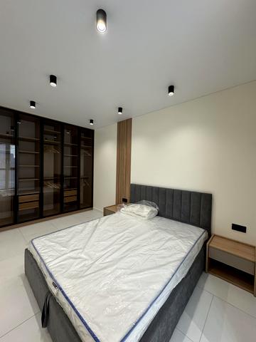 Панаса Мирного вул., 9