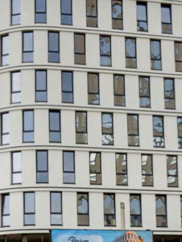 Надрічна вул., 44