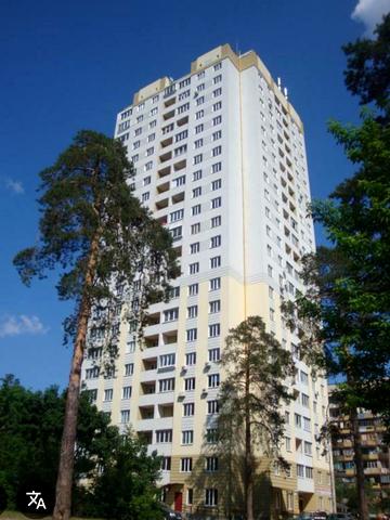 Поліська вул., 28-Б