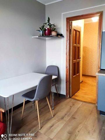 Здається в оренду 3-кімнатна квартира на вул. Шухевича.