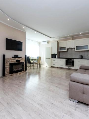 Воскресенський просп. (Перова), 10а