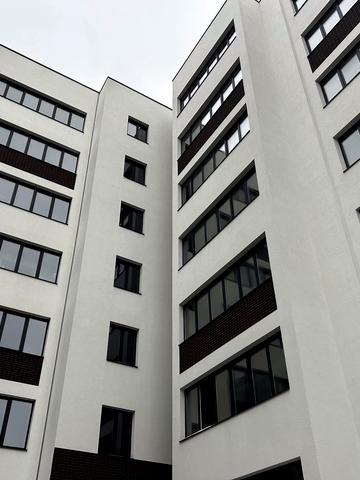 Бережанська вул., 23