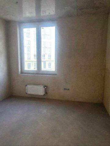 Готова до ремонту квартира в ЖК "Крістал Авеню". 2 поверх