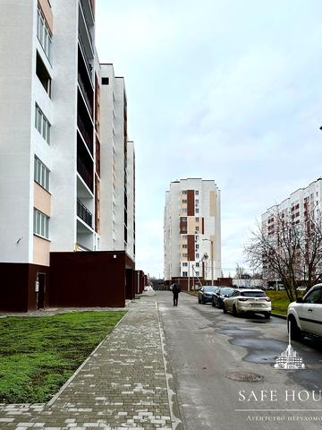 Святошинська вул., 54