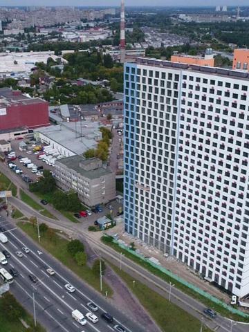 Крайня вул., 1