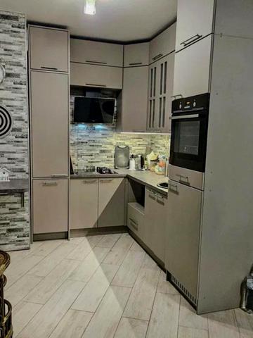 Авіаційна вул., 1