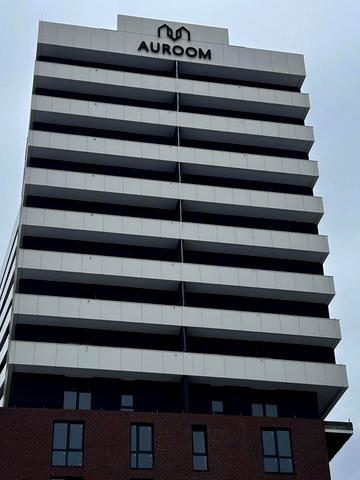 Соняшникова вул., 32