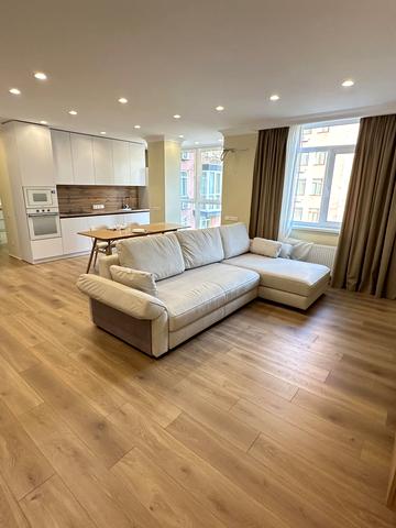 Ямська вул., 52