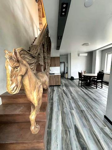 Ярославська вул., 25а